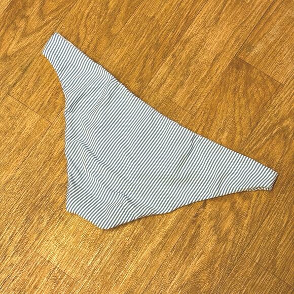 J. Crew Blue and White Hipster Bikini Bottom in Seersucker Size XXL - Picture 4 of 6